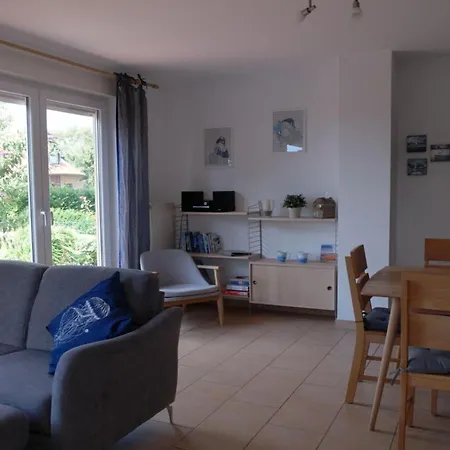 Apartament 1 In The Happiness House Glowe