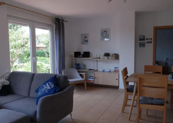 Apartment 1 In The Happiness House Glowe