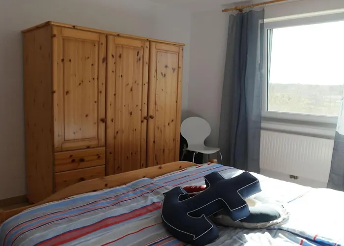 Apartment 1 In The Happiness House Glowe